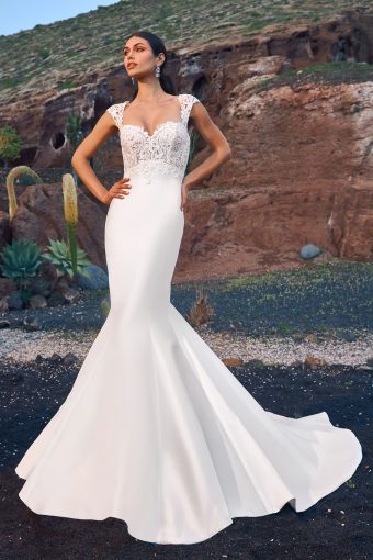 ‘Yavapai’ by Pronovias Size 12