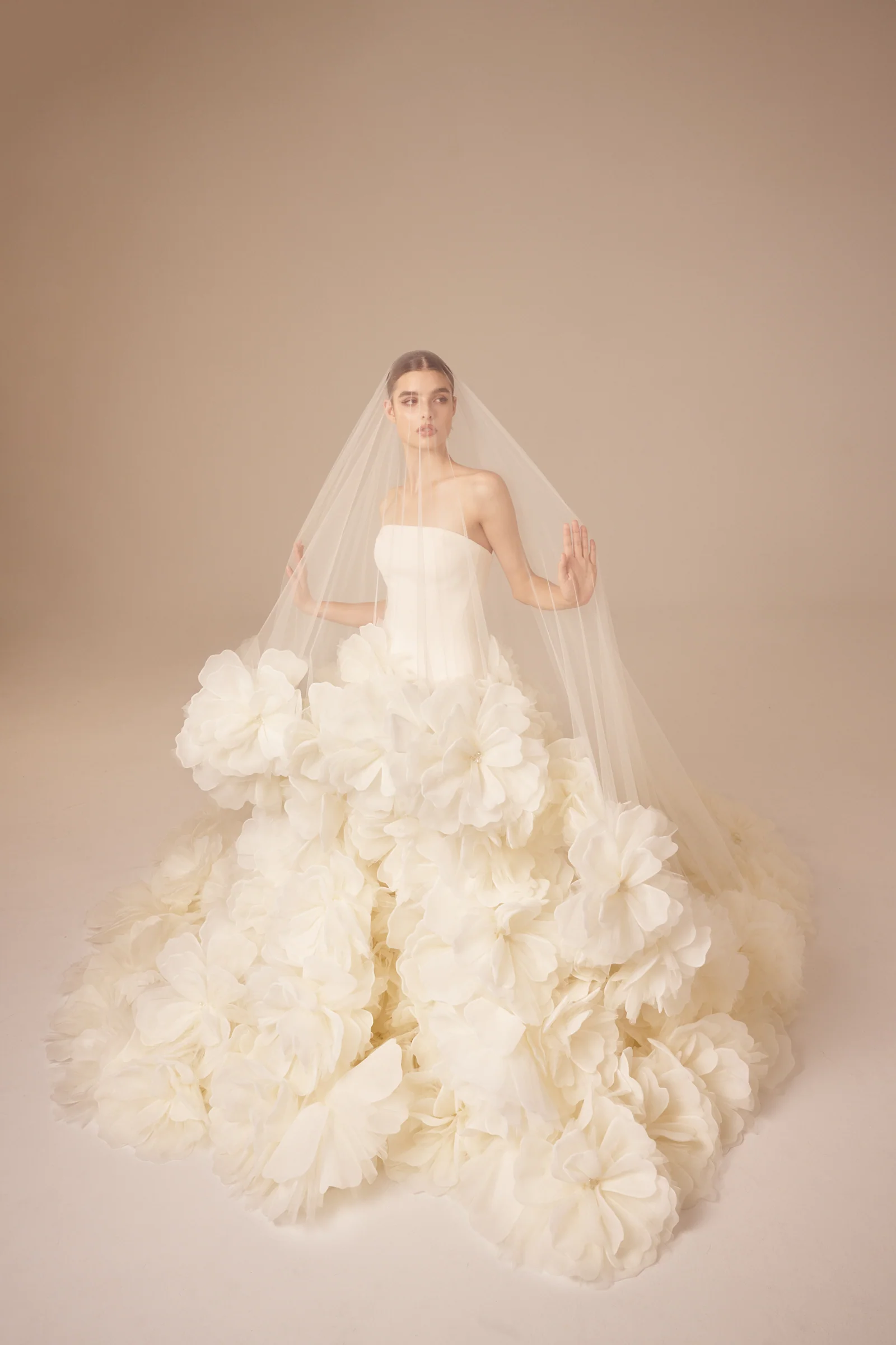 NICOLE+FELICIA NF099