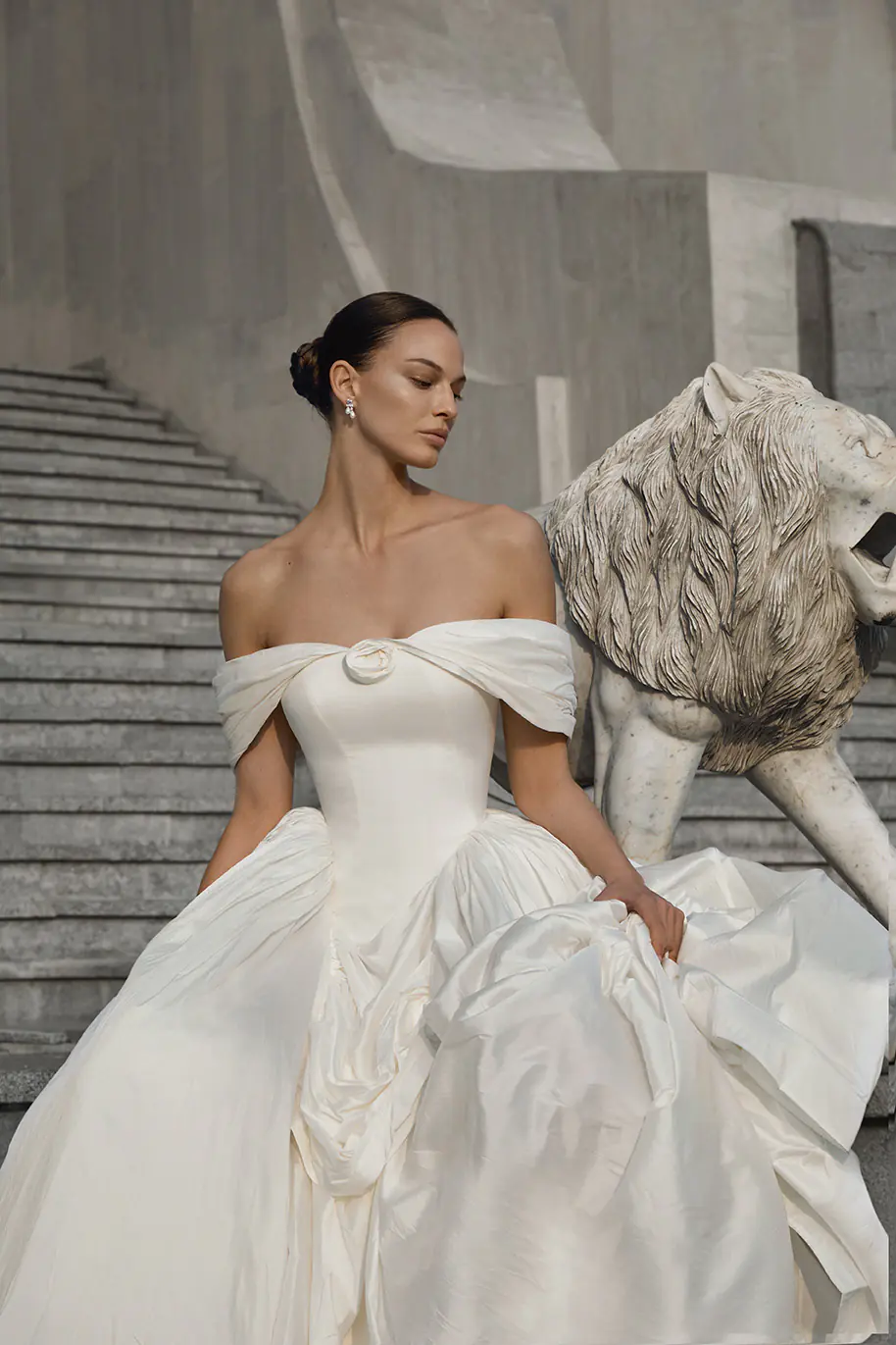 BETH Beth Alone Livne Bridal Boutique St. Petersburg